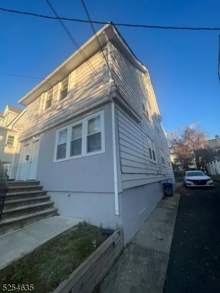 110 Vermont Ave, Newark, NJ 07106