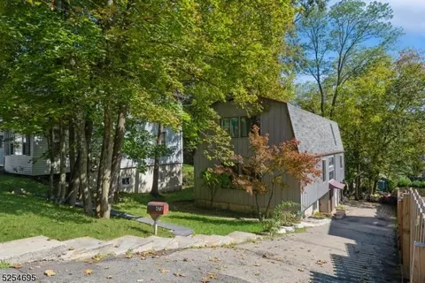 47 Lake Rd # A, Morristown, NJ 07960