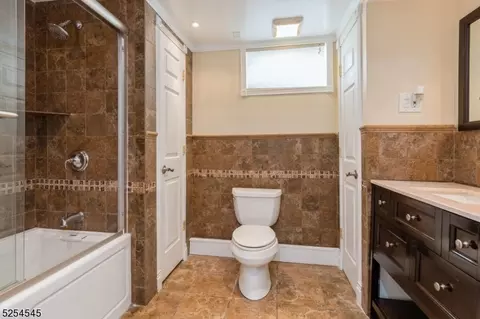 2 Green Tree Ln, Dover, NJ 07801 photo 21