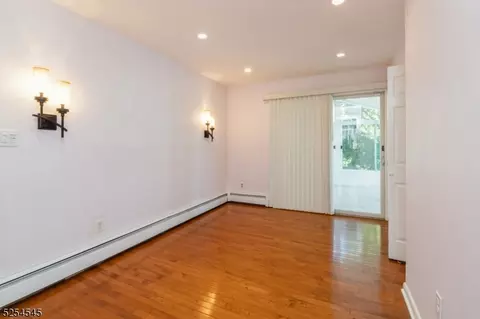2 Green Tree Ln, Dover, NJ 07801 photo 5