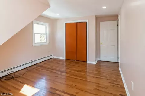 2 Green Tree Ln, Dover, NJ 07801 photo 16
