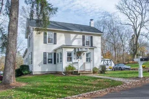 23 Buttzville Rd, Oxford, NJ 07863