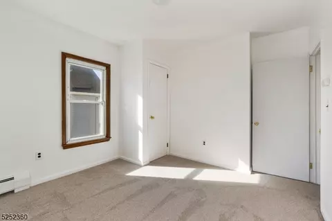894 Ringwood Ave, Wanaque Boro, NJ 07420 photo 17