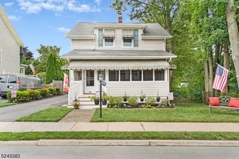 20 Rosedale Ave, Morris Plains, NJ 07950