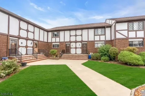 278 Wildflower Ln, Hillsborough, NJ 08844