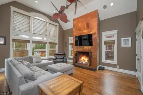 2 Birch Pl, Montville Twp, NJ 07058 photo 13