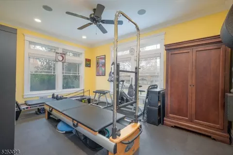 2 Birch Pl, Montville Twp, NJ 07058 photo 17