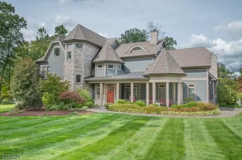 2 Birch Pl, Montville Twp, NJ 07058 photo 3