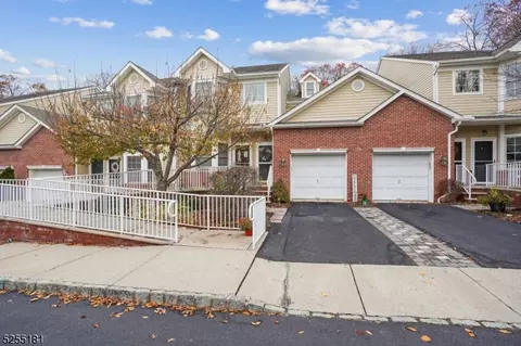 8 Dylan Dr, Sparta, NJ 07871