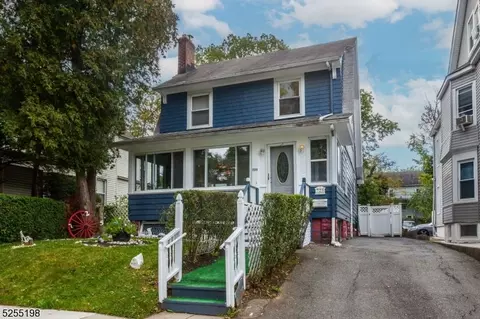 725 Springdale Ave, East Orange, NJ 07017