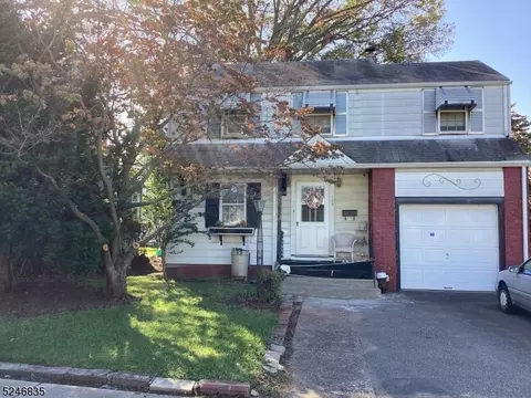 129 Van Riper Ave, Clifton, NJ 07011