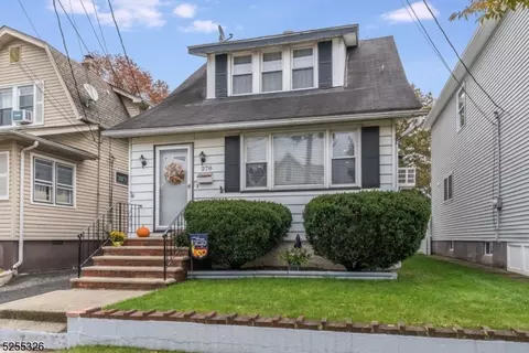 278 Lyndhurst Ave, Lyndhurst, NJ 07071