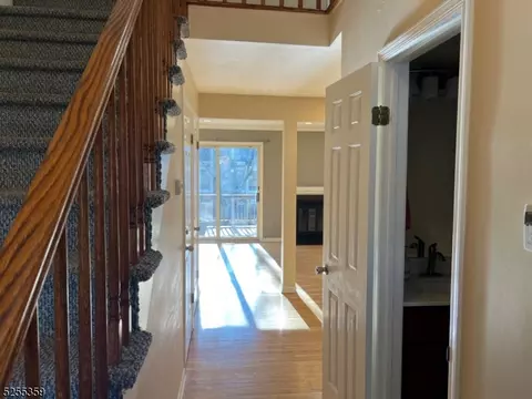 2 Exeter Rd, Bedminster, NJ 07921 photo 3