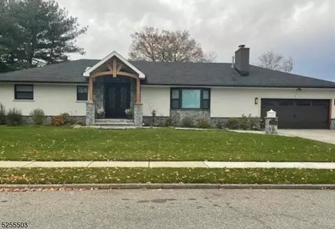 115 Pine St, Pompton Lakes, NJ 07442