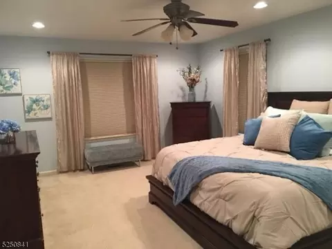 86 Crown Point Rd, Parsippany-troy Hills Twp, NJ 07054