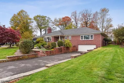 187 Crestwood Dr, South Orange, NJ 07079