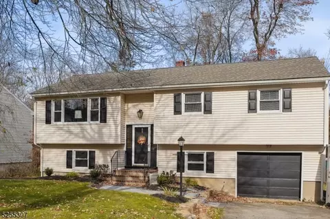 72 Mountain Ave, Hanover, NJ 07927