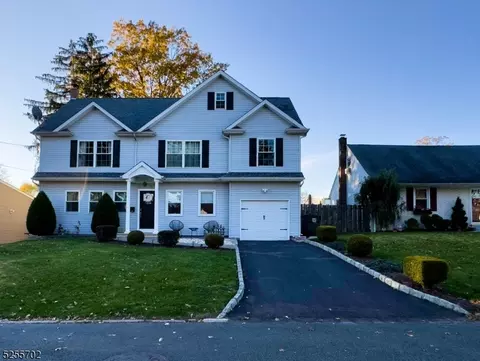 231 Colonia Blvd, Woodbridge Twp, NJ 07067