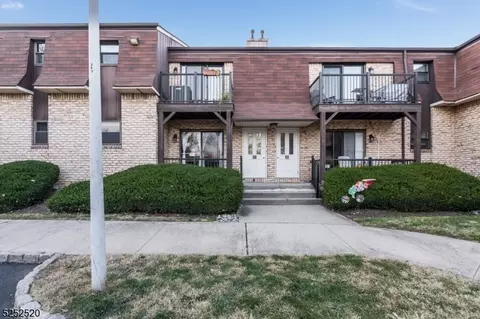 912 Yorkshire Dr #912, Flemington, NJ 08822