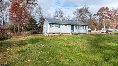 177 Mine Hill Rd, Hackettstown, NJ 07840