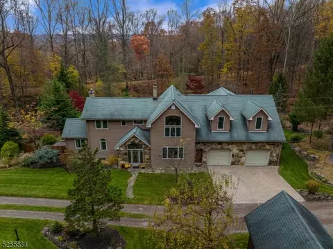 3 Stony Brook Ln, Bethlehem Twp, NJ 08802