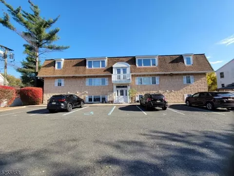 89 Kansas St #1A, Hackensack, NJ 07601
