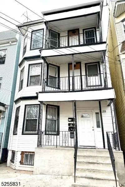 25 Sharon Ave, Irvington, NJ 07111