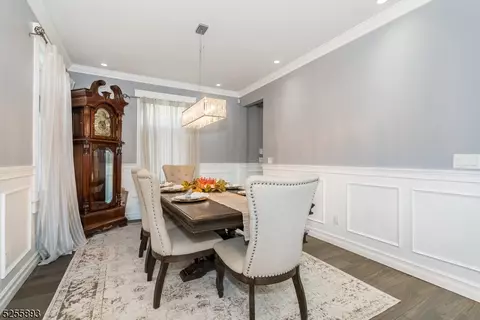 83 Lake Dr E, Wayne, NJ 07470 photo 11