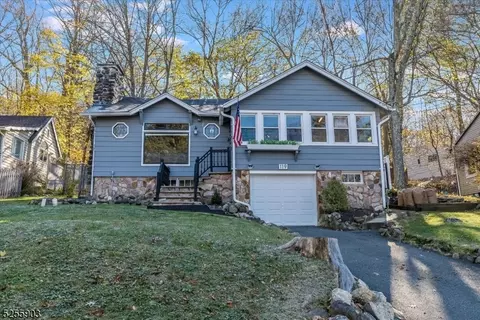 119 Hillside Rd, Sparta, NJ 07871