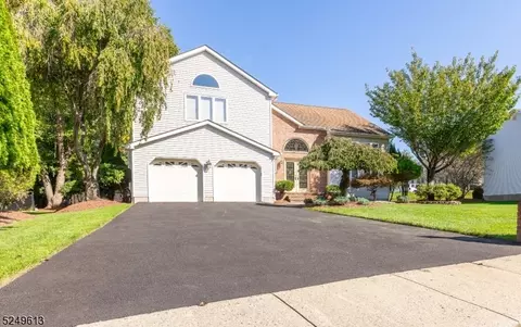 45 Fernwood Rd, Rockaway, NJ 07866