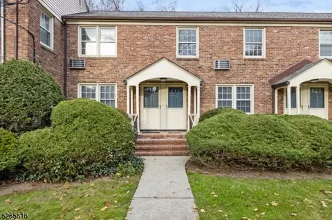 380 Main St #28, Chatham, NJ 07928