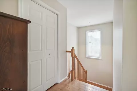 3 Castle Dr, Berkeley Heights, NJ 07922 photo 14