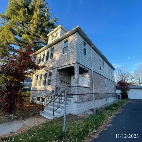 1014 Roselle St, Linden, NJ 07036