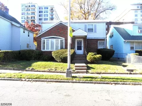 265 Lincoln St, East Orange, NJ 07017