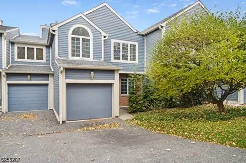 288 Coventry Ct, Ramsey, NJ 07446