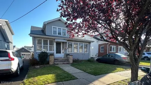631 Selfmaster Pkwy, Union, NJ 07083