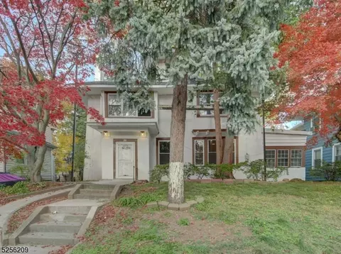 39 Weequahic Ave, Newark, NJ 07112