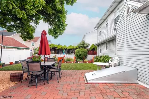 795 5th St, Secaucus, NJ 07094 photo 22