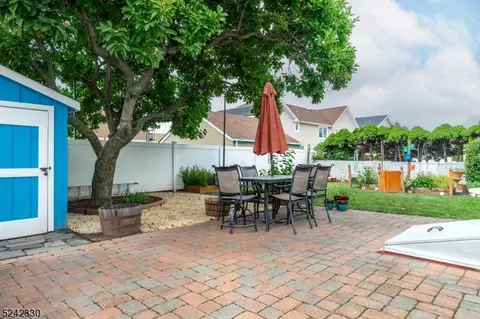 795 5th St, Secaucus, NJ 07094 photo 23