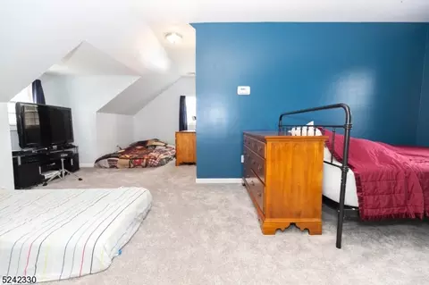 795 5th St, Secaucus, NJ 07094 photo 12