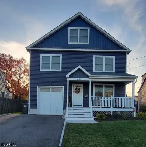 309 Grady Dr, Woodbridge Twp, NJ 07095