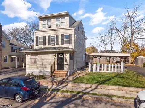 67 Canal St, Raritan, NJ 08869