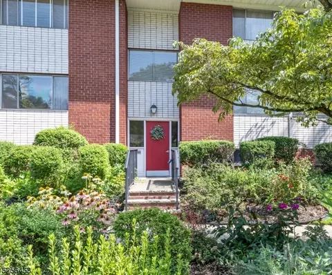 63 Leland #A, Plainfield, NJ 07062