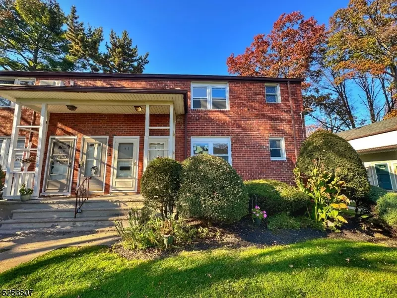 512 Brooklawn Ave H1, Roselle, NJ 07203 12 Photos Movoto