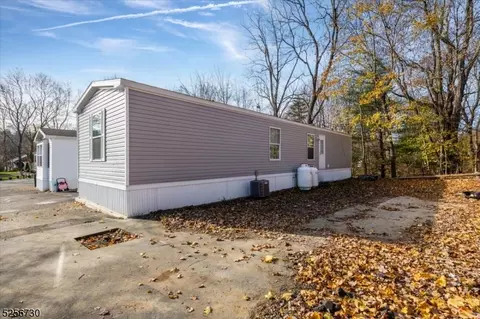 13 White Birch Park #13, Hampton, NJ 08827 photo 9