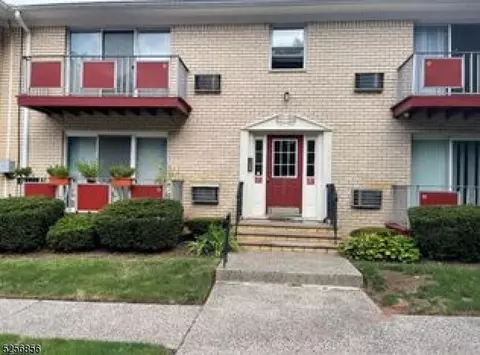 300 Hoover Ave #23, Bloomfield, NJ 07003