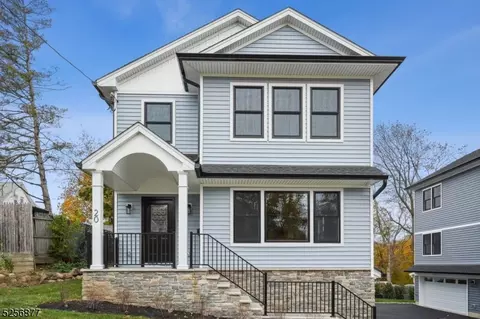 20 Orchard St, Morristown, NJ 07960