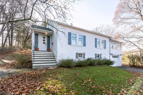 898 Cedar Ridge Rd, Newton, NJ 07860