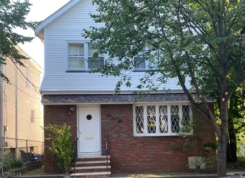266 Burgess Pl #2, Clifton, NJ 07011