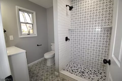 9 Phillips Rd, Stanhope, NJ 07874 photo 10